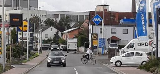 Schwierige Verkehrsverhältnisse an der Aschaffenburger Straße